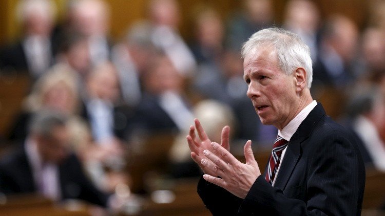 كندا تعرب عن اهتمامها باستئناف التعاون الثنائي مع روسيا