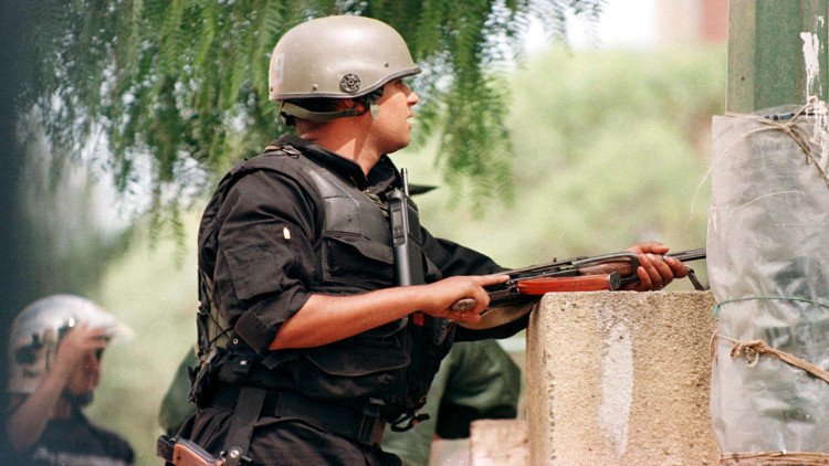 الجيش الجزائري يقضي على 4 إرهابيين