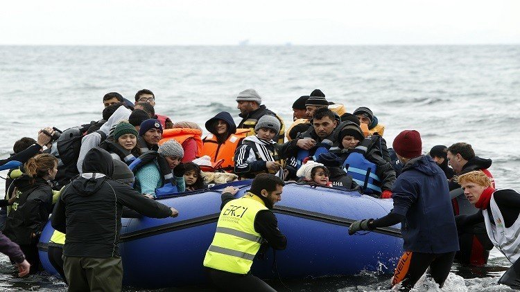 أوروبا والبحر يكشران عن أنيابهما في وجه اللاجئين