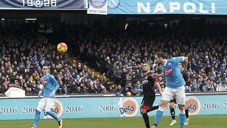 نابولي يسحب عرش الصدارة من السيدة العجوز