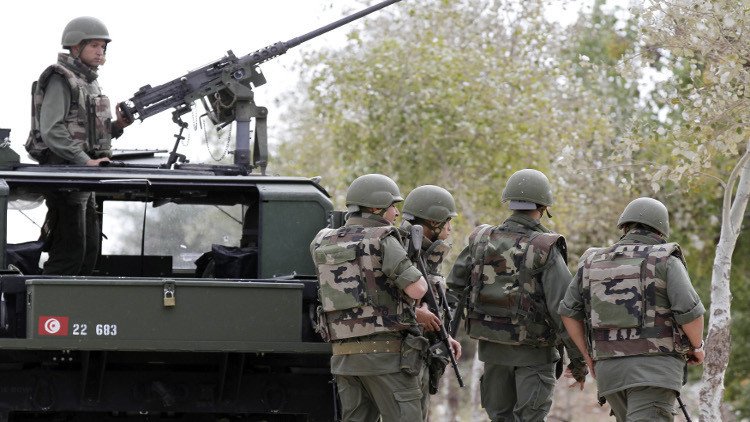 الجيش التونسي يصفي 5 إرهابيين في مواجهات جنوب شرقي البلاد