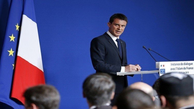 فالس: الإرهاب ما يزال يهدد فرنسا وحالة الطوارئ يجب أن تستمر