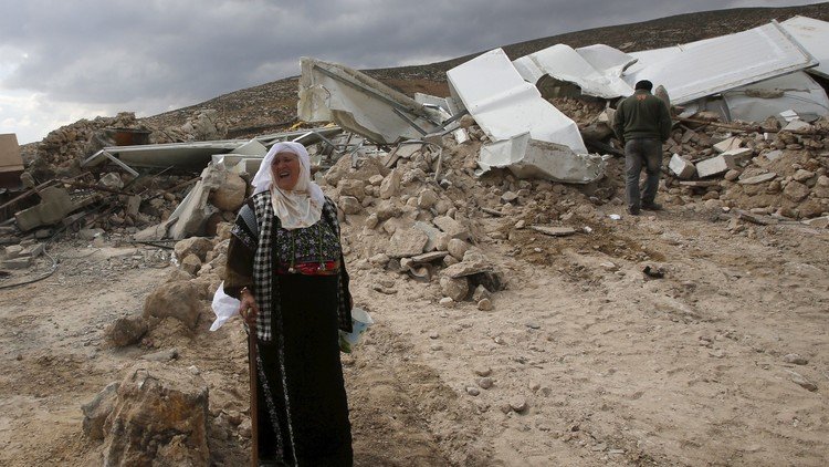 الاتحاد الأوروبي يدعو إسرائيل إلى وقف هدم منازل الفلسطينيين