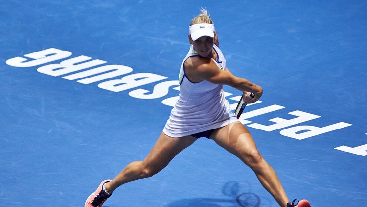 الروسية فيسنينا إلى ثاني أدوار بطرسبورغ للتنس