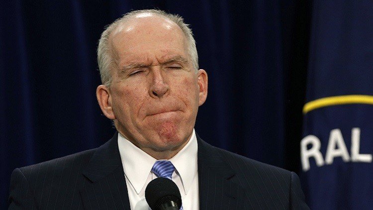 توقيف شاب جنوب انجلترا خرق حساب مدير الاستخبارات الأمريكية