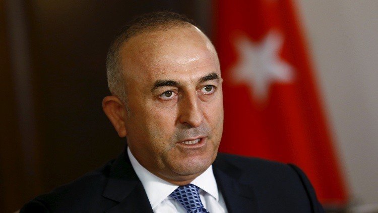 وزير الخارجية التركي: غير قادرين وحدنا على الاستمرار في قبول اللاجئين