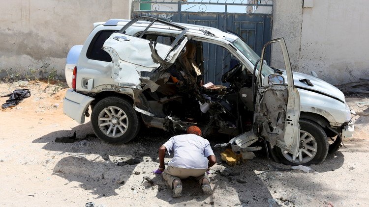 مقتل وزير الدفاع الصومالي الأسبق في تفجير إرهابي وسط مقديشو