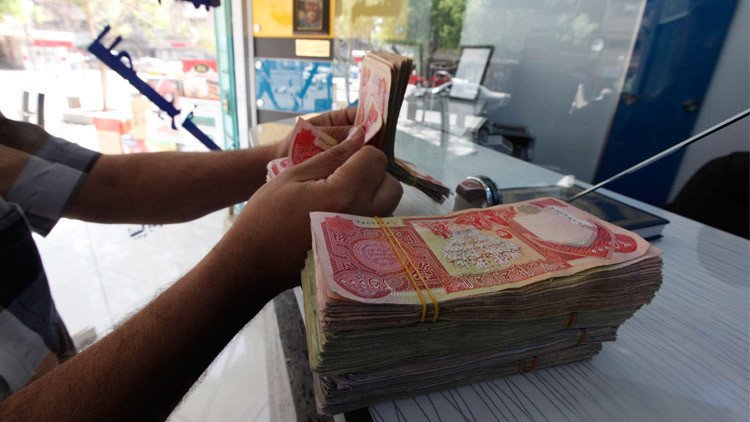 العراق.. حكومة كردستان تسلم بغداد النفط مقابل دفع رواتب موظفي الإقليم