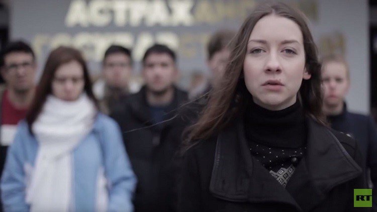 طلاب روس يطلبون من الأمم المتحدة محاكمة الرئيس الأمريكي‎