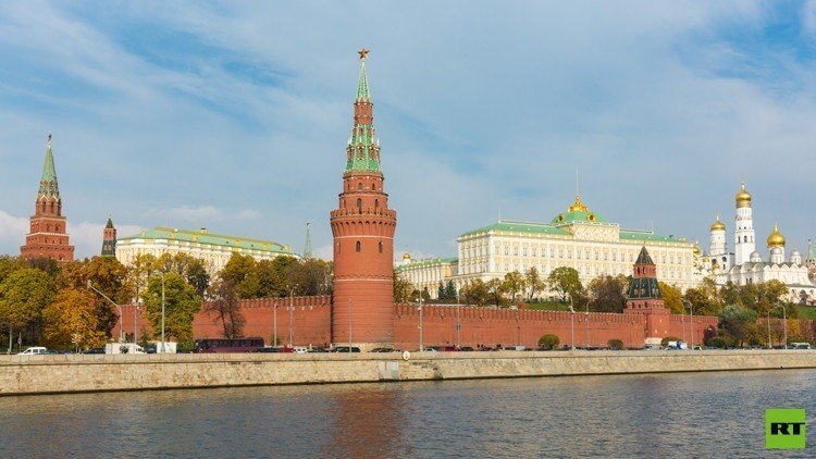 إنترفاكس: الأمن يتحقق من وجود متفجرات في مبنى إدارة الرئيس الروسي