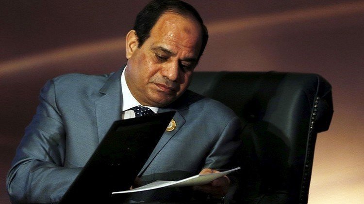 مصادر قضائية مصرية: إحالة شرطي قتل سائقا للمحاكمة