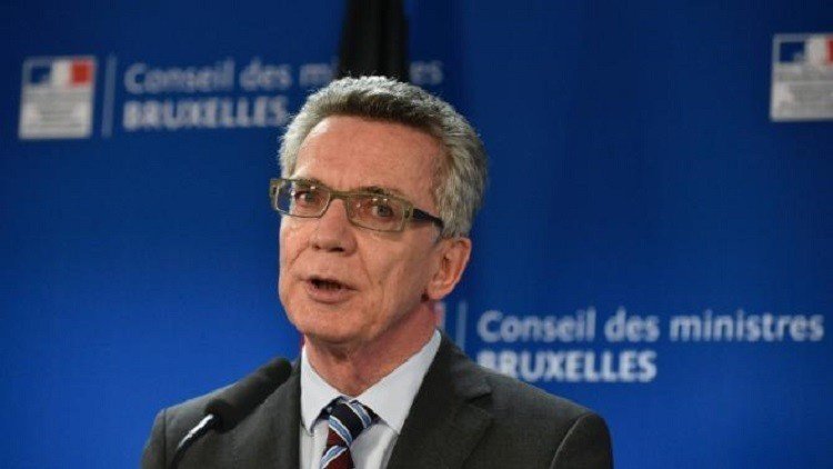 وزير الداخلية الألماني: نسعى إلى ترحيل اللاجئين من المغرب والجزائر وتونس