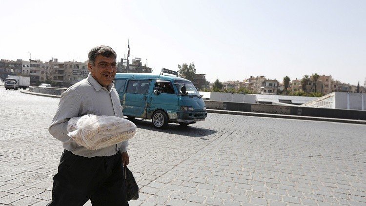 رغم الخروق.. اتفاق الهدنة يجمد القتال والسوريون يتنفسون الصعداء