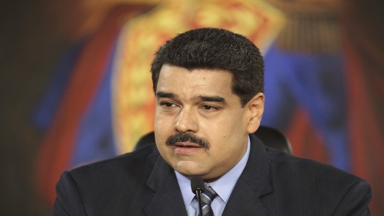 مادورو يدعو أوباما إلى بناء علاقات احترام متبادل ورفع العقوبات