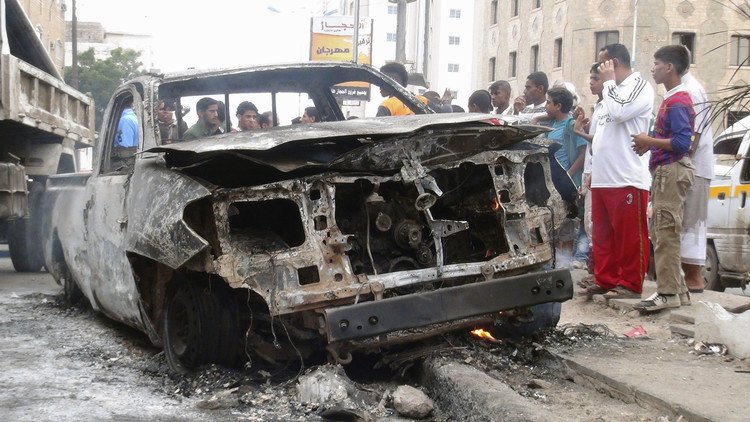 4 قتلى و5 جرحى بهجوم انتحاري في عدن