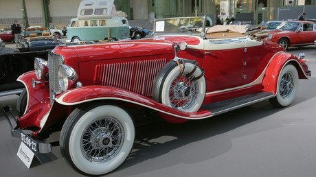 سيارة Auburn 12-161 المكشوفة إنتاج عام 1933