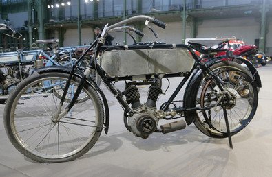 دراجة نارية لشركة ريني جيليتمن صنع عام 1910