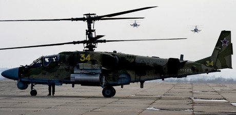  مروحية "كا - 52" (التمساح) المشاركة في التدريبات التكتيكية