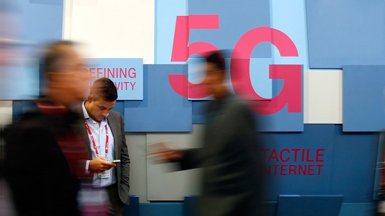 تعرف على الفارق بين شبكتي 4G و 5G وكيف ستغير الأخيرة حياة البشر