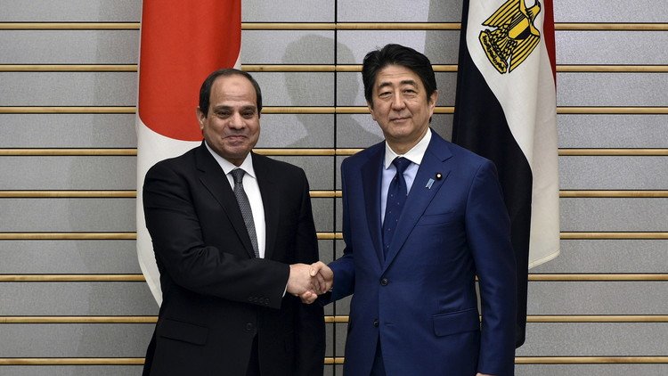 السيسي يغازل الشعب الياباني ويدعو إلى عودة التدفق السياحي