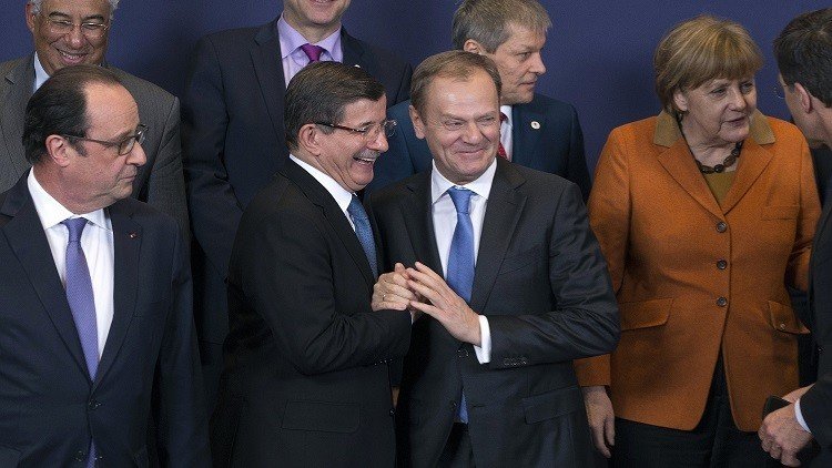 أوروبا تدفع لتركيا وتغلق طريق البلقان