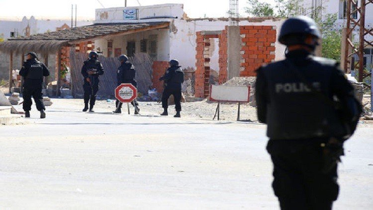 تونس.. مقتل 4 إرهابيين والقبض على 2 آخرين في عملية للجيش قرب بنقردان جنوب البلاد