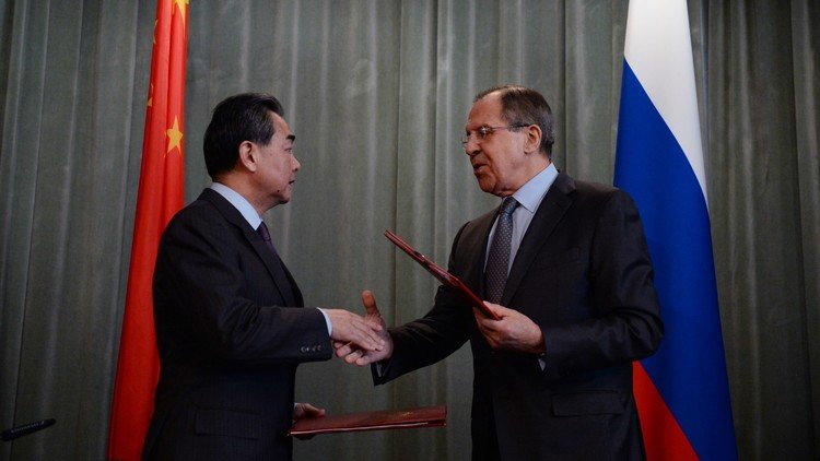 لافروف: موسكو وبكين ترفضان مطامح بيونغ يانغ النووية