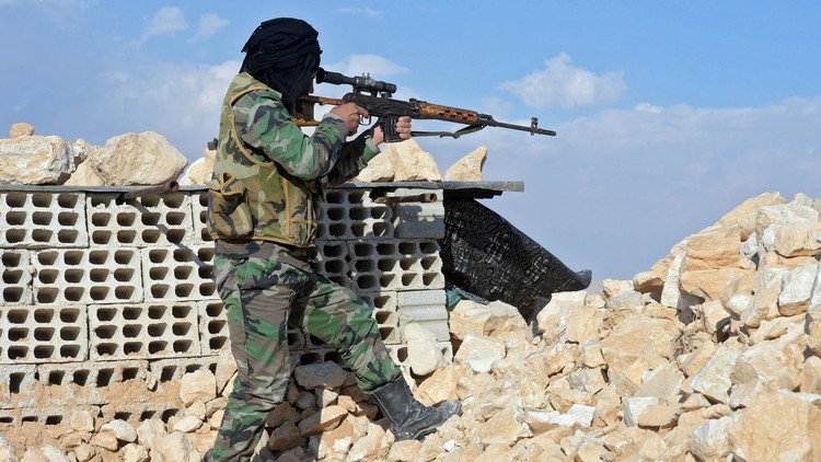 حزب الله ينفي سحب قواته من سوريا