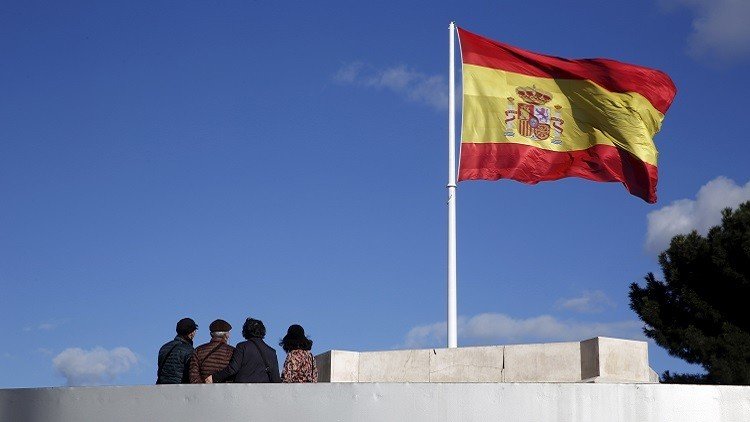 100 ألف إسباني يوقعون عريضة ترفض الاتفاق الأوروبي التركي بشأن الهجرة