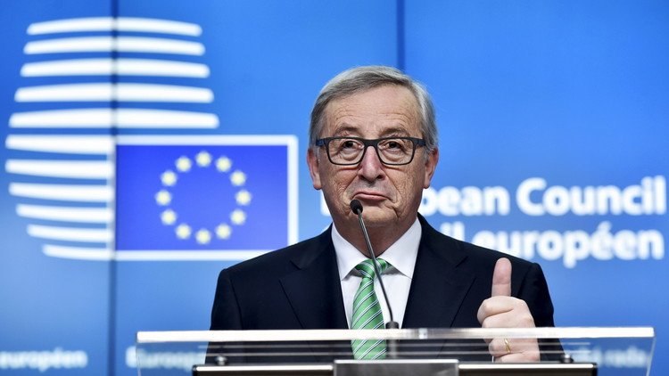 يونكر: لا أتوقع انضمام تركيا للاتحاد الأوروبي في العقد القادم