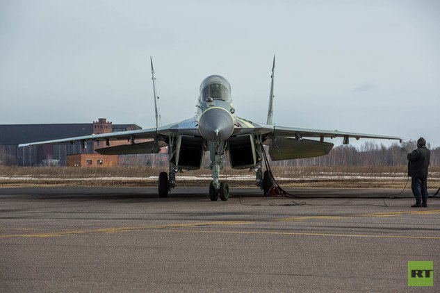 مقاتلة ميغ-29 K- ذات مقعدين وترابط على ناقلة طائرات