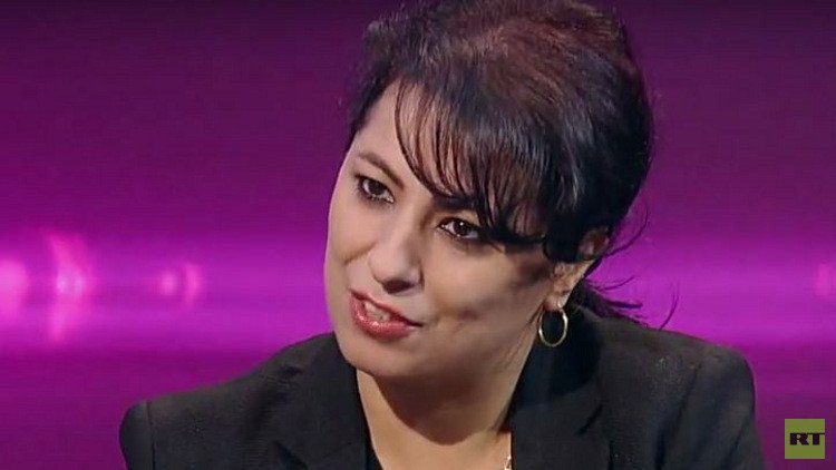 المعارضة الداخلية السورية تسلم دي ميستورا مشروع دستور جديد من 10 بنود