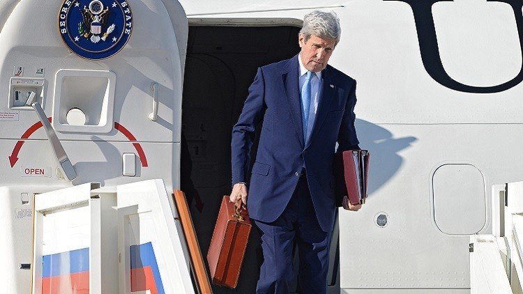 سر حقيبة كيري الحمراء!