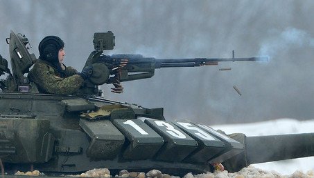 الرمي من رشاش الدبابة في الأدوار التمهيدية لبياتلون الدبابات -2016