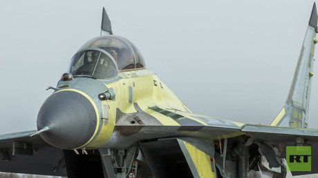 مقاتلة ميغ-29 K- ذات مقعدين وترابط على ناقلة طائرات