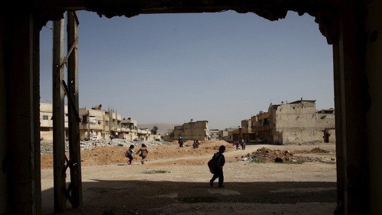 واشنطن تتهم القوات السورية بقصف مدرسة ومستشفى في ريف دمشق