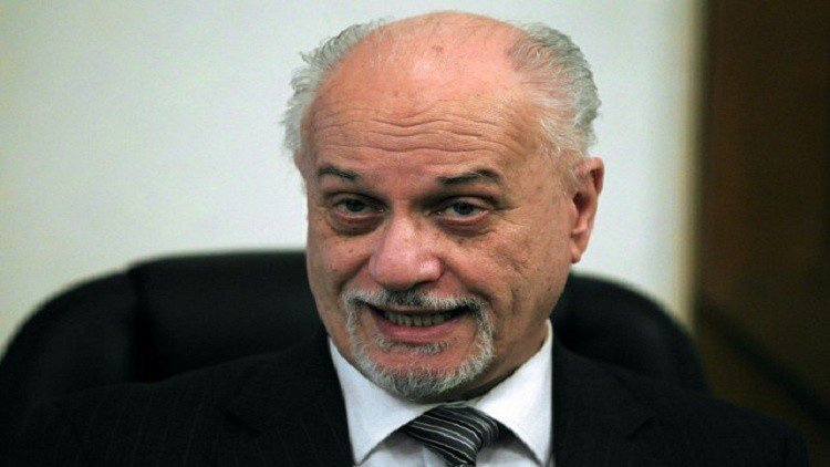 الشهرستاني يتبرأ من أشهر فضيحة فساد هزت العراق