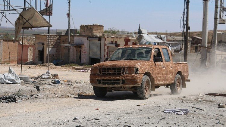 داعش يعدم 25 من العمال المخطوفين أثناء هجومه على معمل بريف دمشق قبل يومين