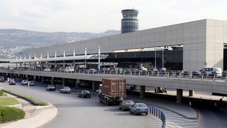 توقيف عاملين لبنانيين في مطار بيروت للاشتباه في اتصالهما بجهات إرهابية