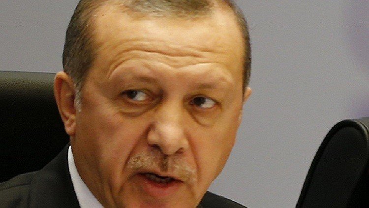 صبر أردوغان ينفد بعد استمرار التلفزيون الألماني السخرية منه