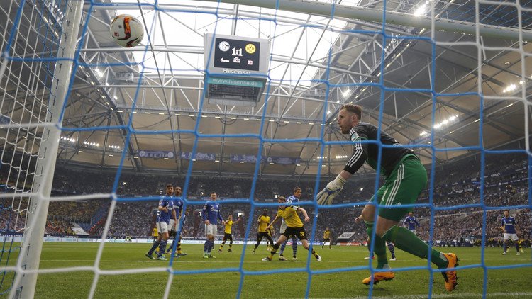 شالكه يقدم خدمة مجانية للبافاري بتعادله مع دورتموند .. (فيديو)