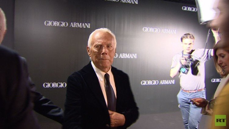 جورجيو أرماني في موسكو لأول مرة منذ 7 سنوات (فيديو)
