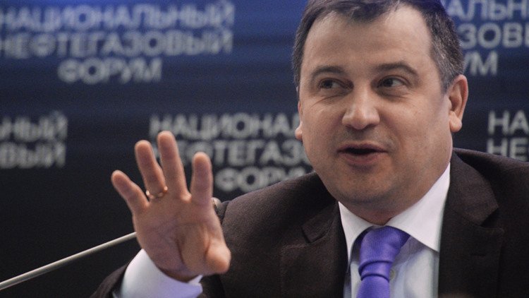 مسؤول: روسيا تدرس زيادة إنتاجها من النفط الخام