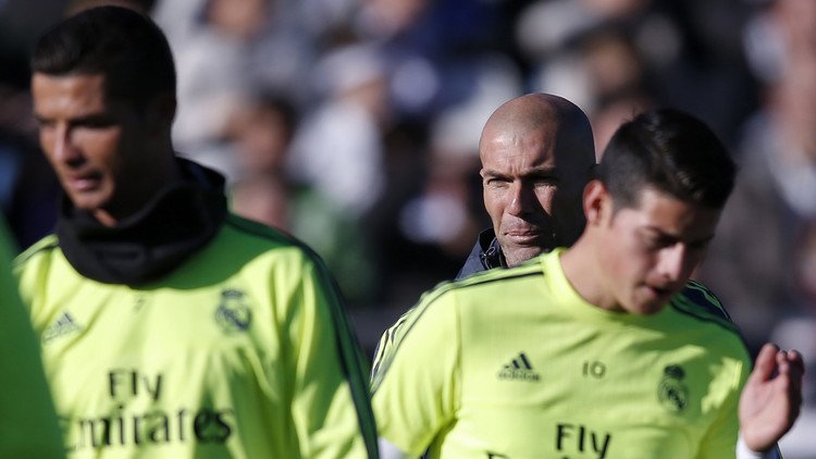 التشكيلة الأساسية لريال مدريد وفياريال (فيديو)