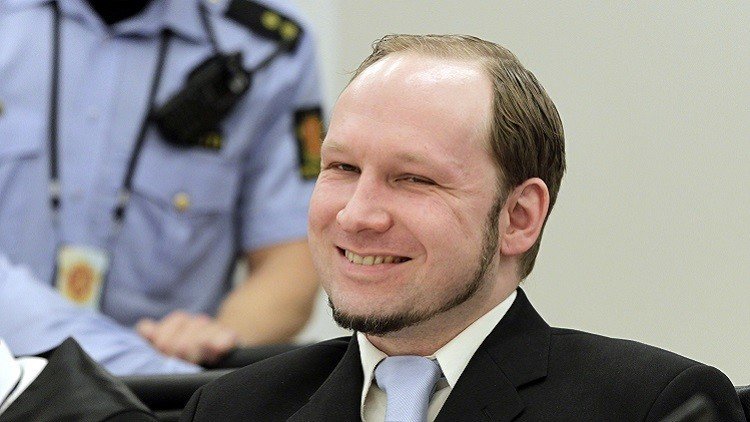 "الظروف اللاإنسانية" لسفاح النرويج (صور)