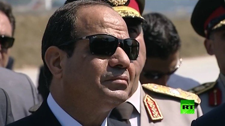 السيسي يشدد على استقلالية القضاء المصري