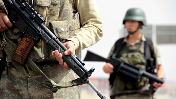 مقتل جنديين في انفجار قنبلة جنوب شرق تركيا