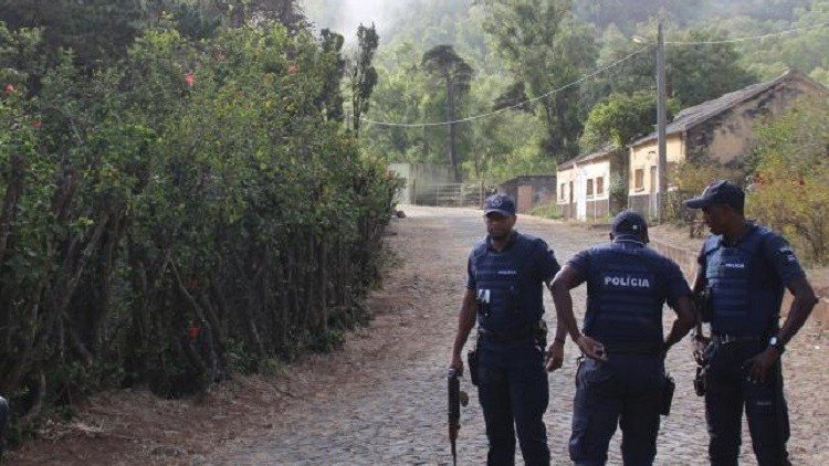 مقتل 11 شخصا في مجزرة دموية غامضة بالرأس الأخضر