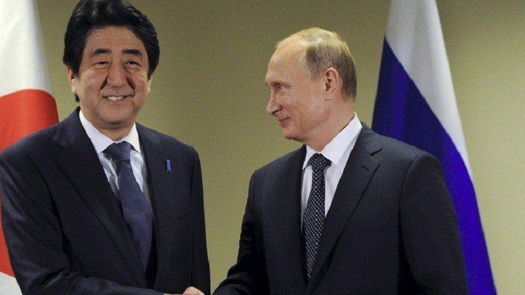 شينزو آبي سيبحث موضوع الجزر مع روسيا