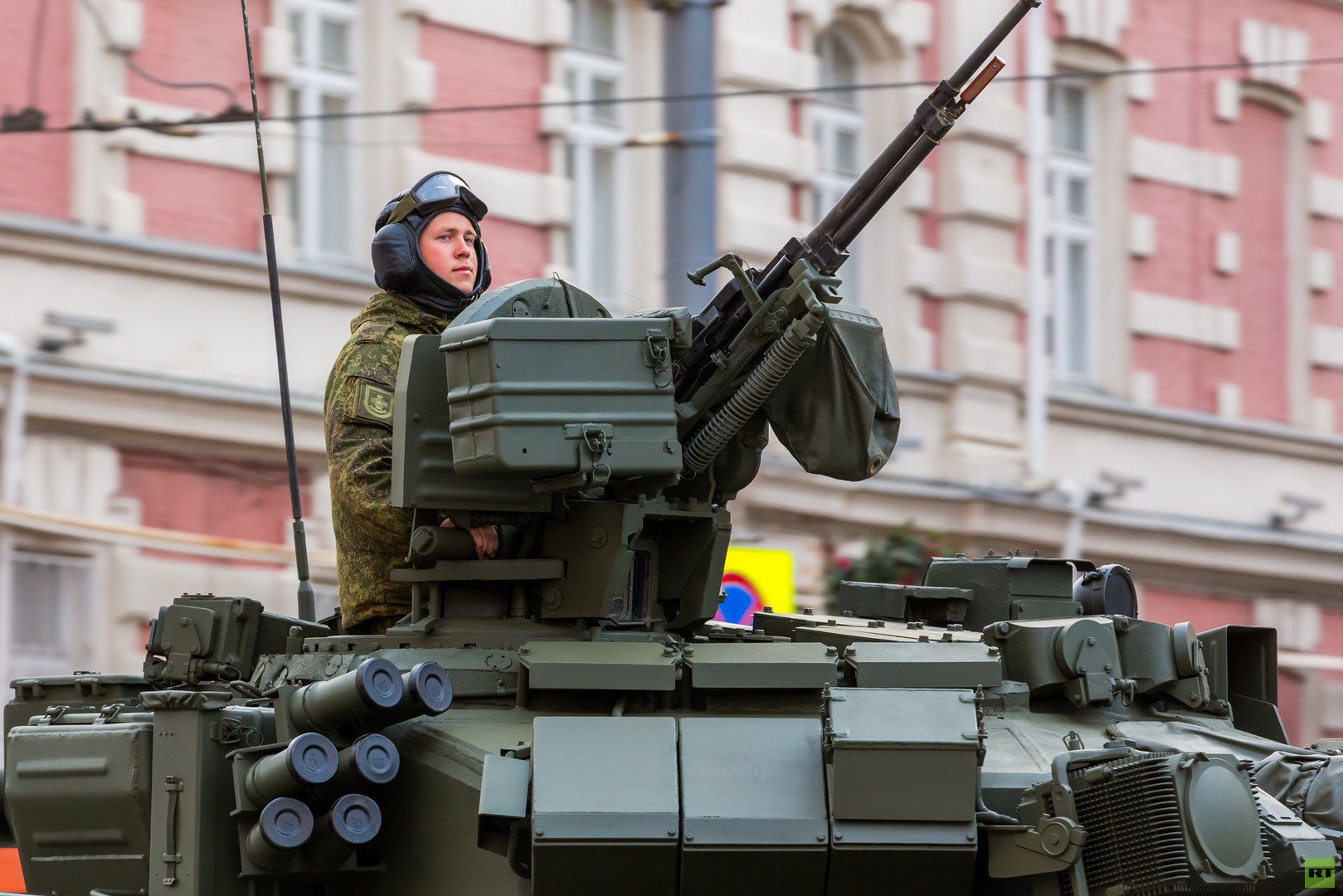 دبابة "تي 90 آ"